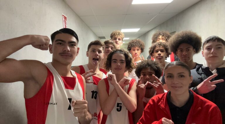 Gros match des U18R2 contre Saint Rémy