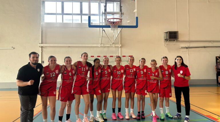 Un tournoi intense, des émotions fortes et une qualification au bout du suspense pour nos U15 filles!